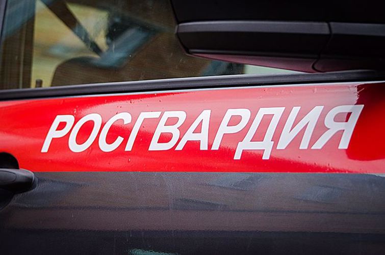 На Ямале росгвардейцы задержали злоумышленника, находящегося в федеральном розыске