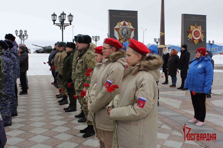 На Ямале Росгвардия присоединились к Международной патриотической акции "Знамя Победы"