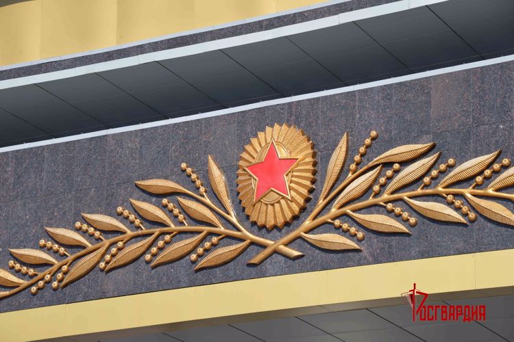 На Ямале росгвардейцы приняли участие в парадном шествии в честь Дня Победы