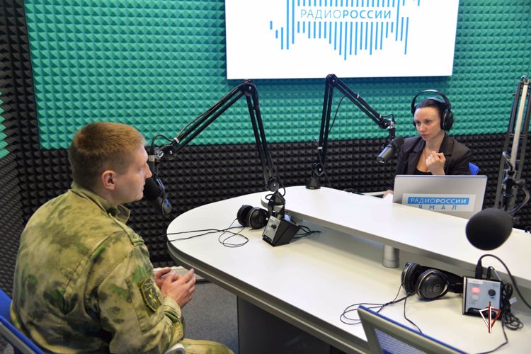 К пятилетию службы офицер Росгвардии рассказал о специфике обеспечения противопожарной безопасности в подразделениях ведомства на Ямале (аудио)