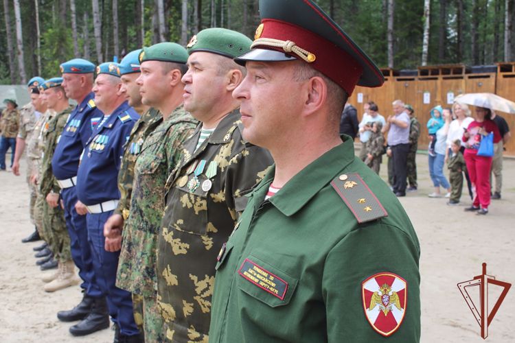 Мероприятия Всероссийского проекта "Каникулы с Росгвардией" продолжаются на Урале