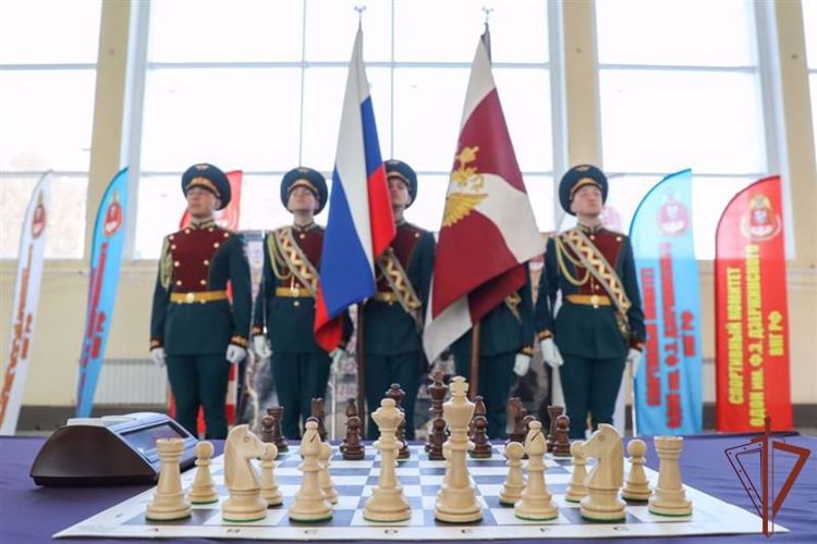 Шахматисты Росгвардии отмечают праздник