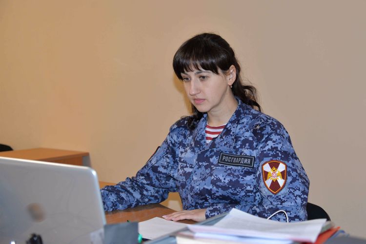Росгвардия на Ямале присоединилась к написанию Всероссийского правового диктанта