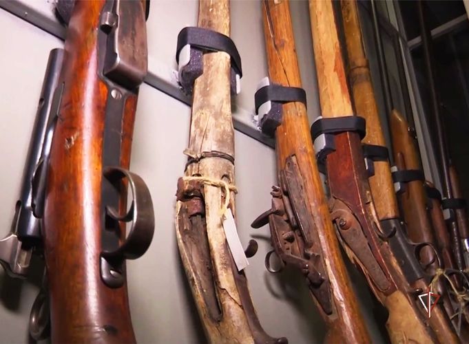 Росгвардия проверила сохранность исторических экспонатов оружия в главном музее Ямала (видео)