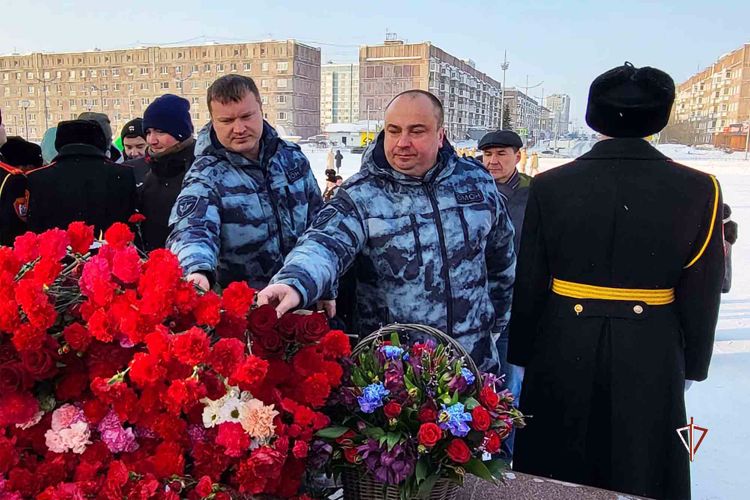 На Ямале Росгвардия принимает участие в памятных мероприятиях, приуроченных к 34-й годовщине вывода советских войск из Афганистана
