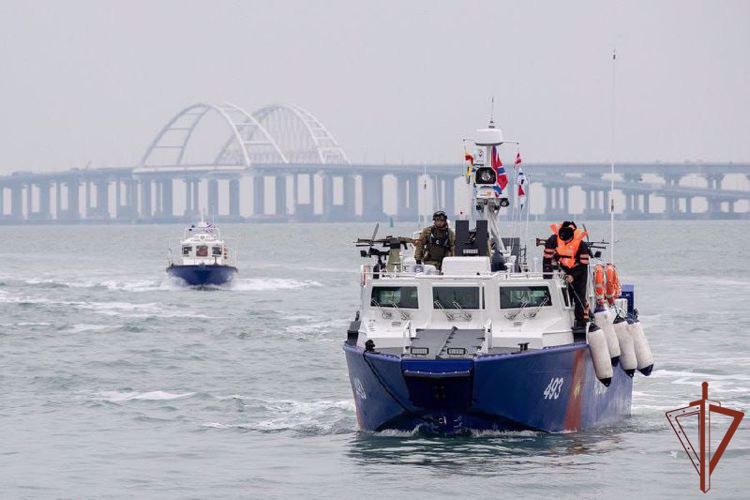 Генерал-полковник Виктор Стригунов поздравил моряков Росгвардии с профессиональным праздником