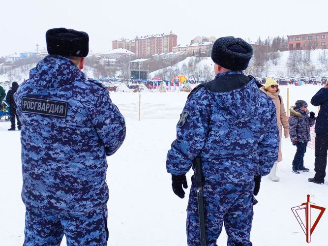 На Ямале Росгвардия обеспечила правопорядок и безопасность Дня Оленевода (ВИДЕО)