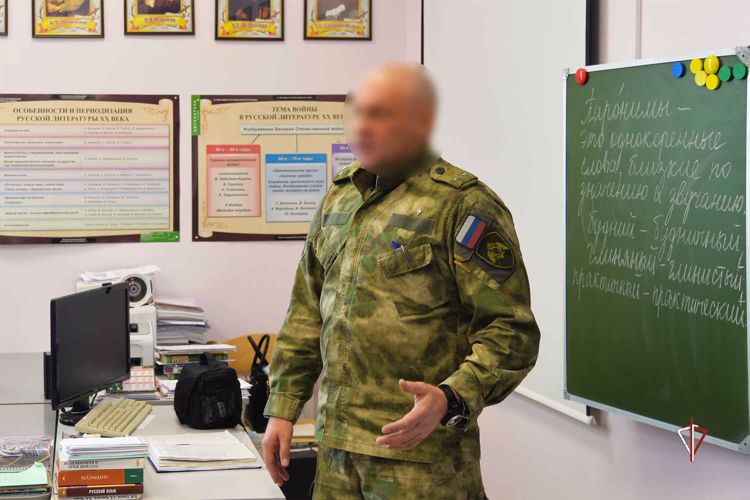 Росгвардия проводит профилактическую работу по теме безопасности в сети «Интернет» среди ямальской молодежи
