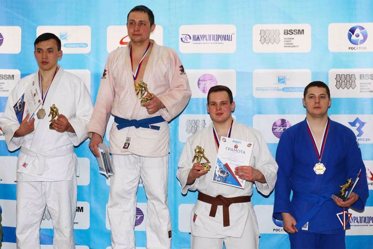 Ямальские росгвардейцы завоевали золотую и бронзовые медали Чемпионата по дзюдо Уральского округа войск национальной гвардии (ВИДЕО)