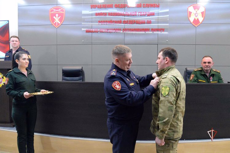 На Ямале прошли торжественные мероприятия, приуроченные ко Дню войск национальной гвардии Российской Федерации (ВИДЕО)