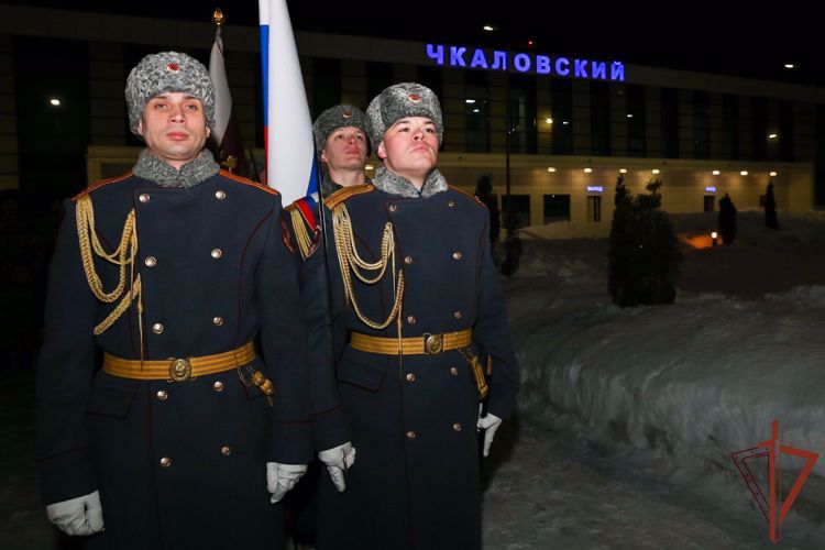 В Москве торжественно встретили спецназовцев Росгвардии - участников Международных соревнований "UAE SWATT CHALLENGE-2023"