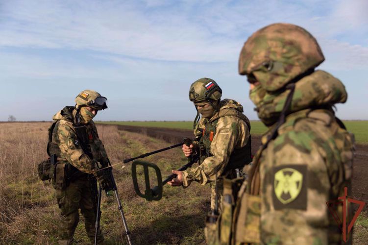 Росгвардия показала работу саперов в районе специальной военной операции (видео)
