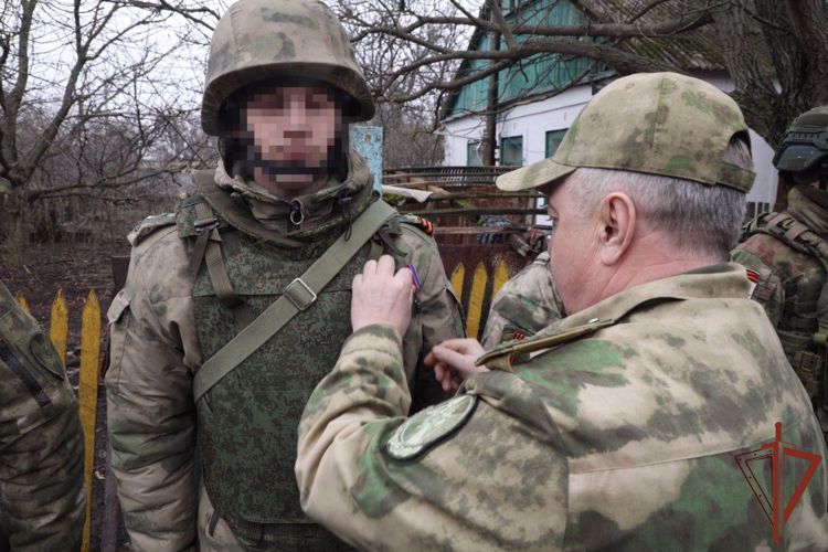 Генерал-полковник Виктор Стригунов проверил организацию службы подразделений Росгвардии в ДНР
