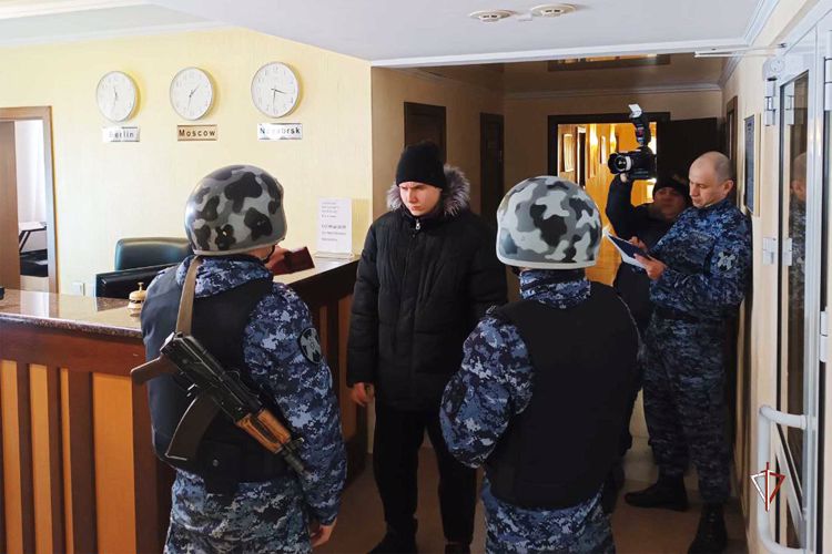 В Росгвардии выбрали лучшую группу задержания вневедомственной охраны на Ямале (ВИДЕО)