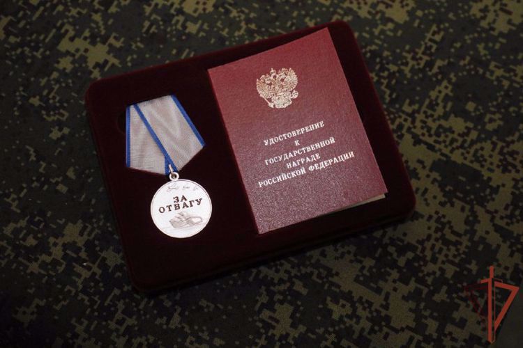 Генерал-полковник Виктор Стригунов проверил организацию службы подразделений Росгвардии в ДНР