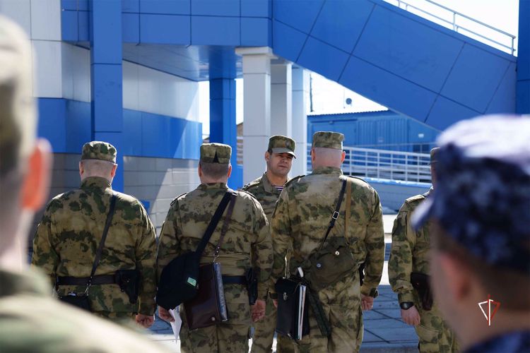В Росгвардии состоялись мероприятия, приуроченные к переходу на летний период несения службы на Ямале