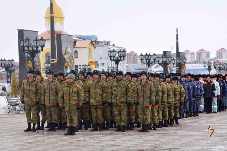 На Ямале Росгвардия приняла участие в торжественных мероприятиях, посвященных Дню Победы