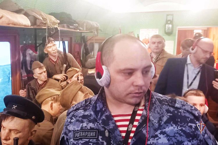Росгвардия обеспечила общественный порядок в период пребывания «Поезда Победы» на Ямале