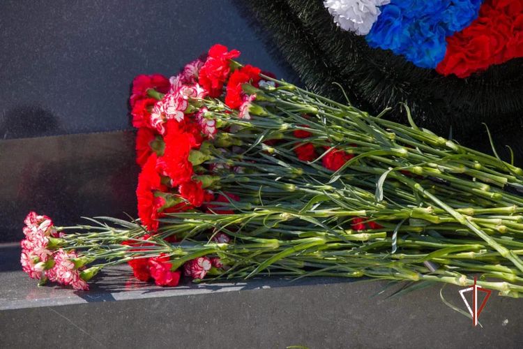 Росгвардия на Ямале почтила память ветеранов боевых действий