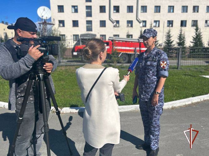 Межведомственное учение Росгвардии и МЧС состоялось на Ямале (видео)