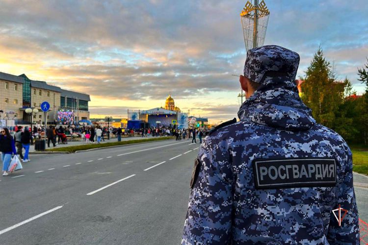 Росгвардия обеспечила безопасность массовых мероприятий, прошедших в минувшие выходные на Ямале
