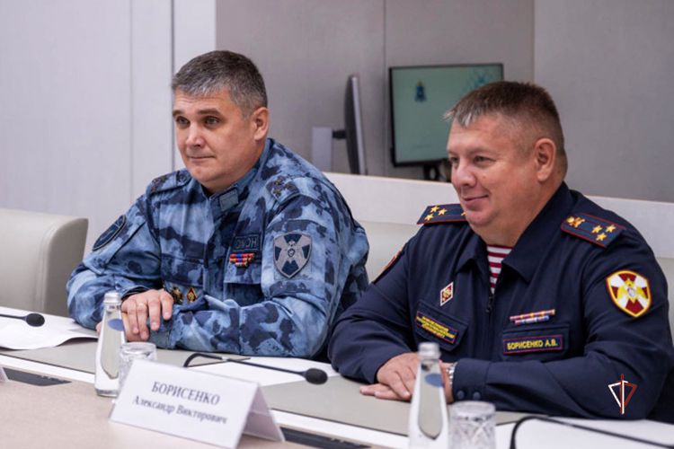 Командир спецподразделения Росгвардии представлен  Губернатору Ямала (ВИДЕО)
