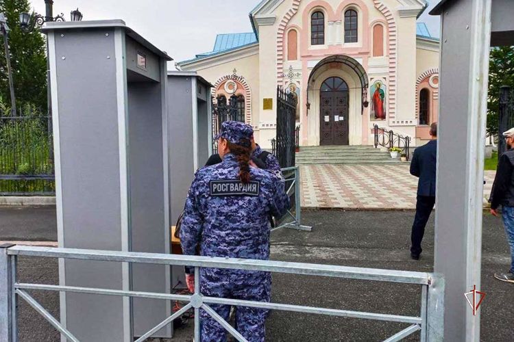 Мероприятия, приуроченные к 71-й годовщине вневедомственной охраны Росгвардии, состоялись на Ямале