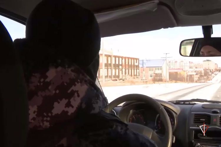 Кареты скорой медицинской помощи на Ямале взяла под охрану Росгвардия (видео)