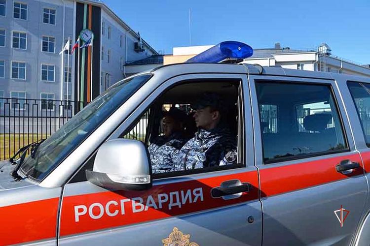 Мероприятия, приуроченные к 71-й годовщине вневедомственной охраны Росгвардии, состоялись на Ямале