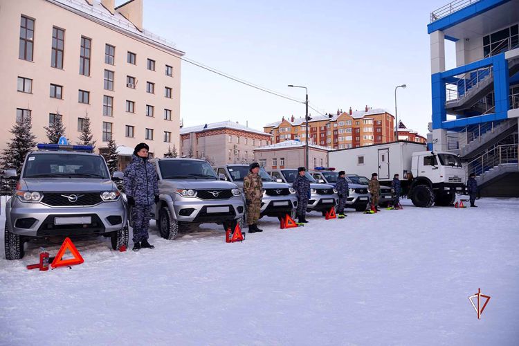 Росгвардия завершила перевод вооружения, военной и специальной техники на зимний период эксплуатации на Ямале