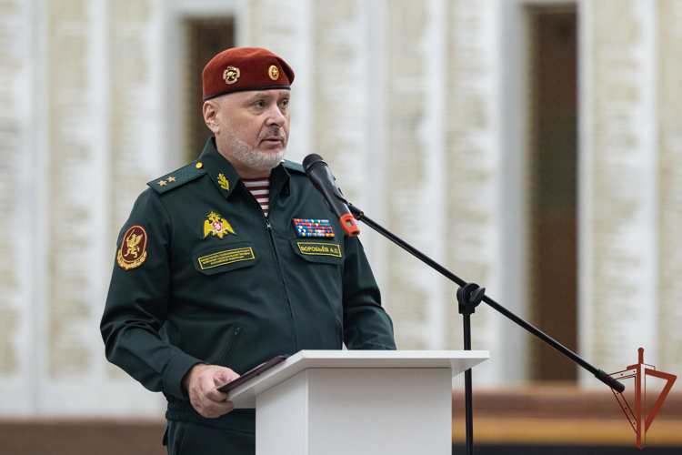 В День Героев Отечества генерал-лейтенант Алексей Воробьев и депутат Госдумы Александр Хинштейн приняли участие в памятном мероприятии в Музее Победы