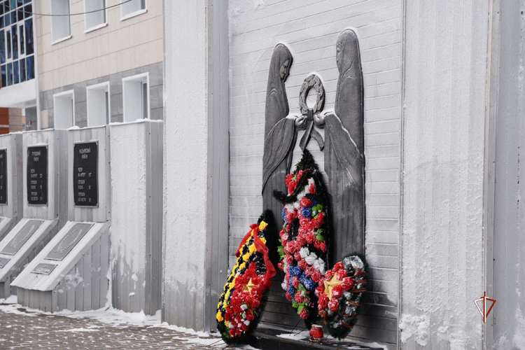 Росгвардия на Ямале принимает участие в мероприятиях, приуроченных к 35-й годовщине вывода советских войск из Афганистана 