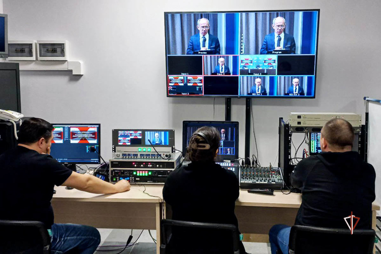 Офицеры Росгвардии провели пресс-конференцию для ямальских журналистов