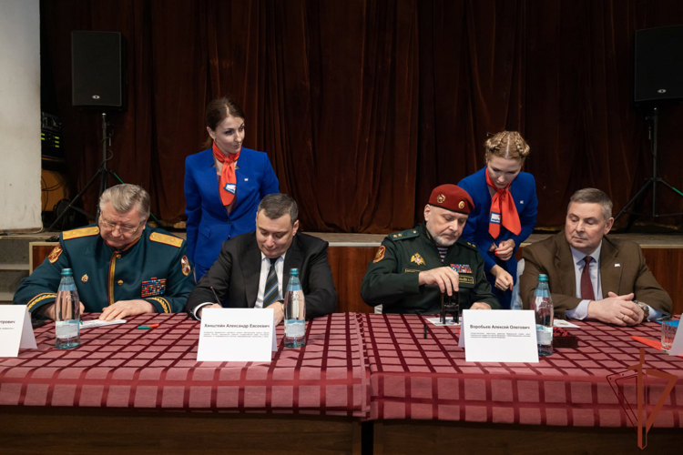 В Академическом ансамбле Росгвардии состоялось торжественное гашение юбилейной почтовой марки