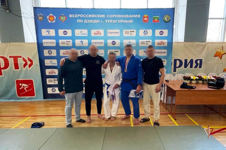 Ямальские росгвардейцы одержали победу на Чемпионате Уральского округа Росгвардии по дзюдо (видео)