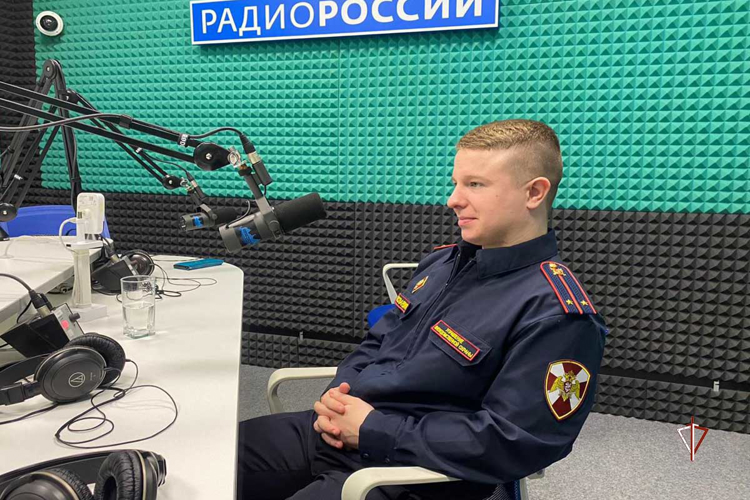 Офицер Росгвардии принял участие в новом тематическом радио проекте на Ямале