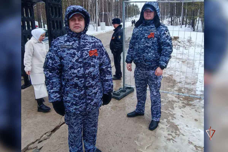 Росгвардия обеспечила охрану общественного порядка в период празднования Дня Победы на Ямале