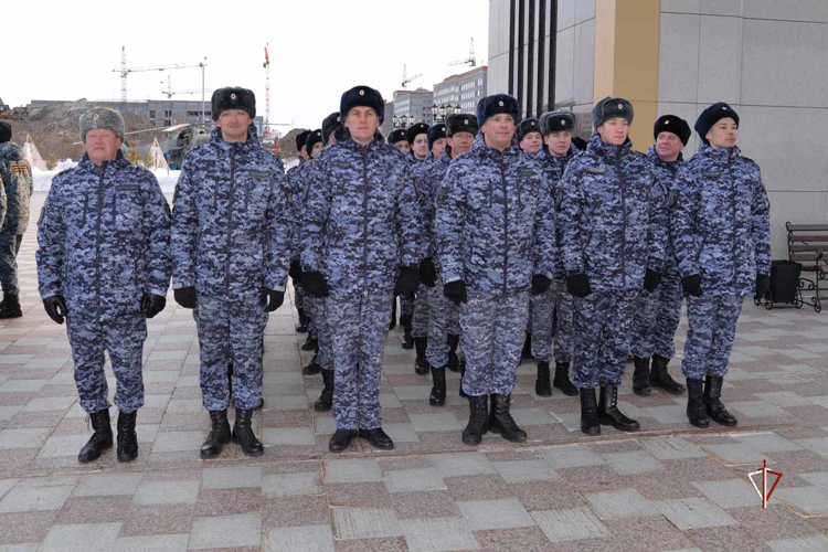 Росгвардия приступила к сводным репетициям парадного шествия  в честь Дня Победы на Ямале