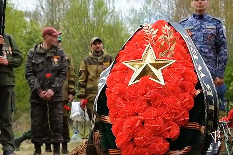 В ходе поисковой экспедиции сотрудники Росгвардии из ЯНАО обнаружили редкую находку (видео)