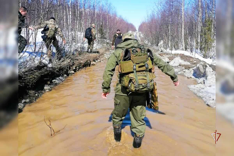 Росгвардия присоединилась к празднованию Дня России на Ямале