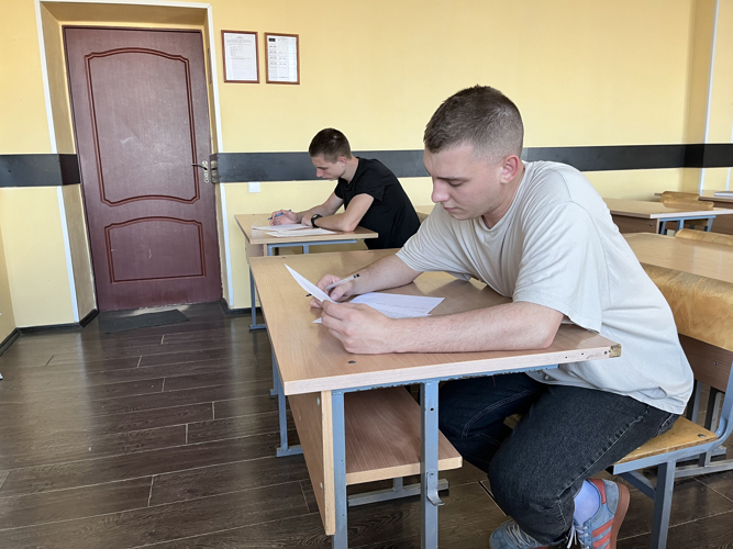 Генерал-полковник Иван Шмелев проверил готовность Санкт-Петербургского военного института Росгвардии к первому набору артиллеристов