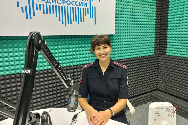Офицер Росгвардии рассказала в радиоэфире о проверке ямальских школ к новому учебному году (аудио)