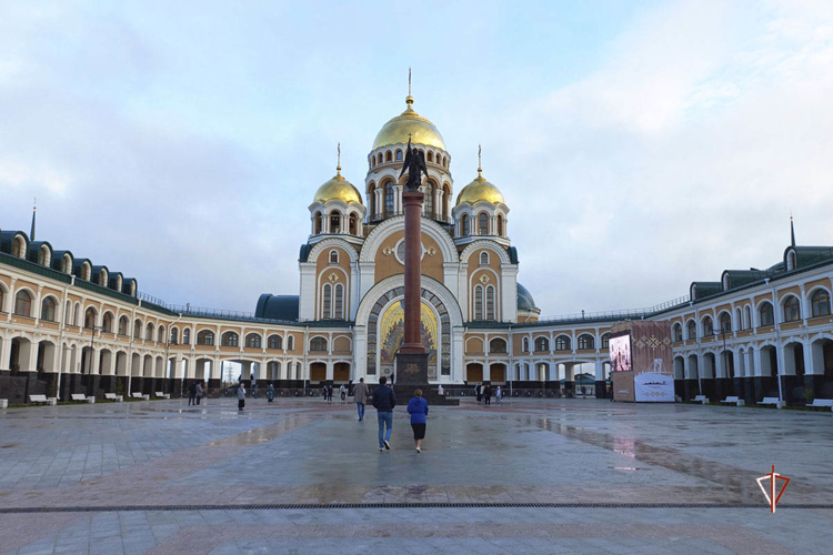 Росгвардия обеспечила безопасность визита главы Русской православной церкви на Ямал