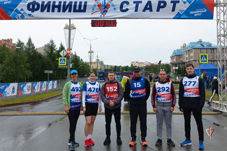 Росгвардейцы приняли участие в легкоатлетическом полумарафоне «Полярный Круг» на Ямале