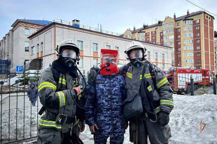 Росгвардия проводит проверку подготовки к осенне-зимнему пожароопасному периоду на Ямале
