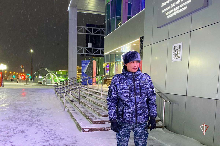На Ямале Росгвардия приняла участие в мероприятиях, посвященных Дню народного единства 