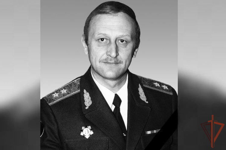 Командование Росгвардии, личный состав и Совет ветеранов войск правопорядка выражают соболезнования в связи с кончиной генерал-лейтенанта в отставке Юрия Котова 