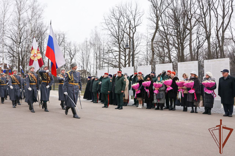 Аллея Героев открыта на территории главного храма Росгвардии 