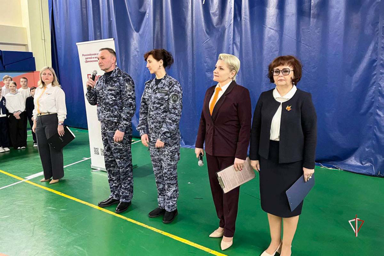 Росгвардия принимает участие в цикле патриотических мероприятий на Ямале