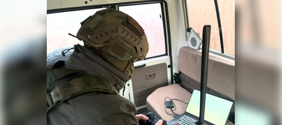 Операторы БПЛА Росгвардии уничтожили гаубицу M777 ВСУ в Курской области (видео)